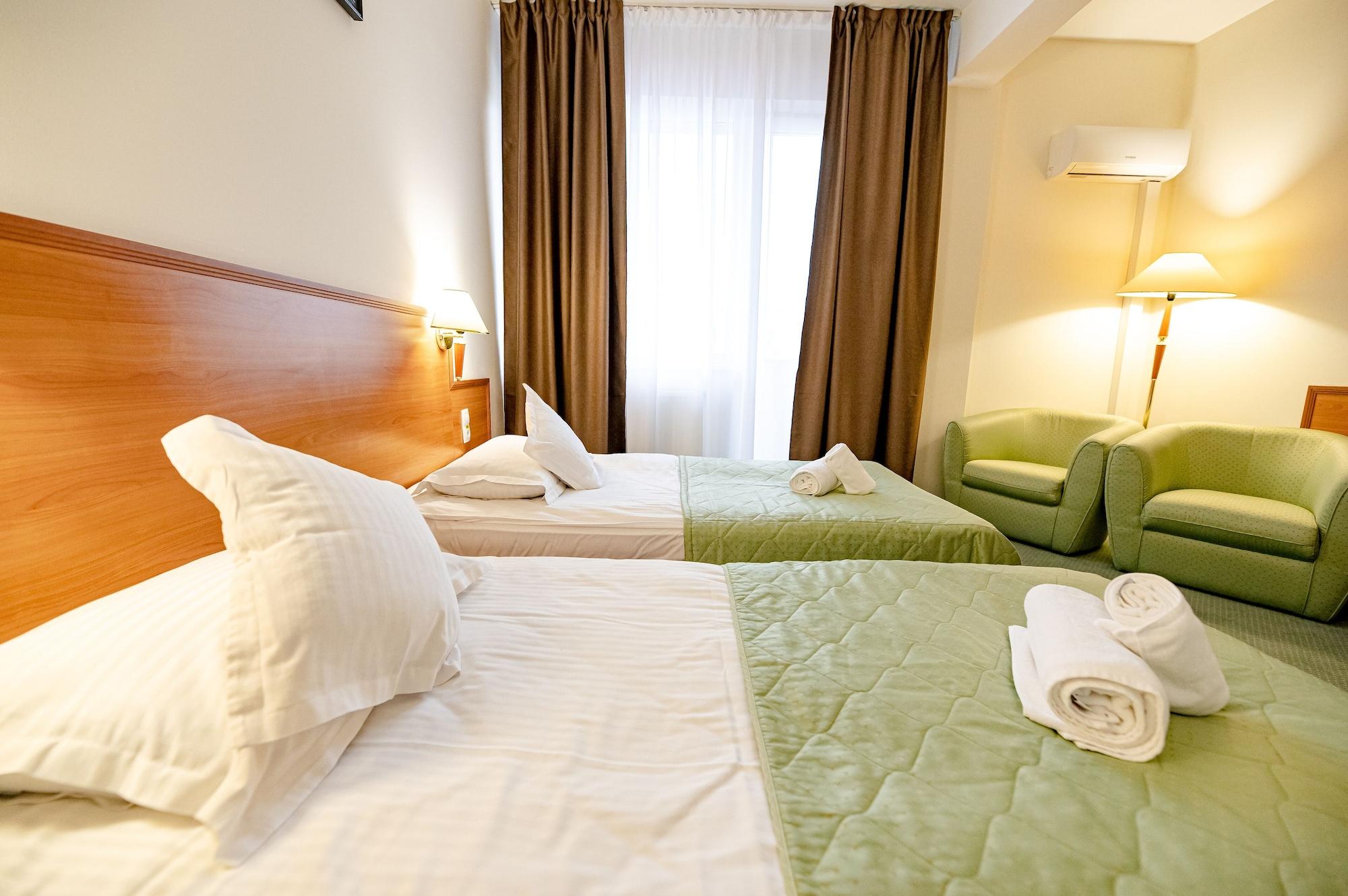 Hotel Rivulus Бая-Маре Екстер'єр фото