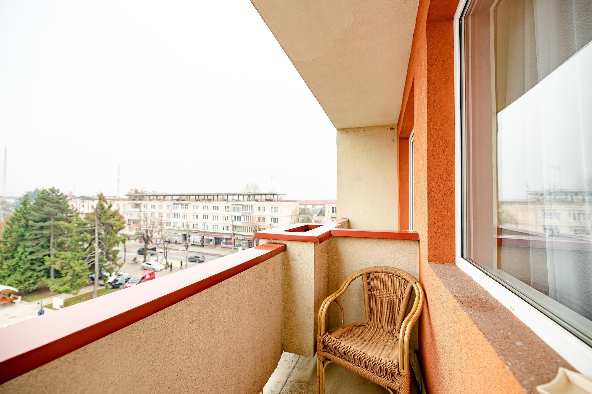 Hotel Rivulus Бая-Маре Екстер'єр фото