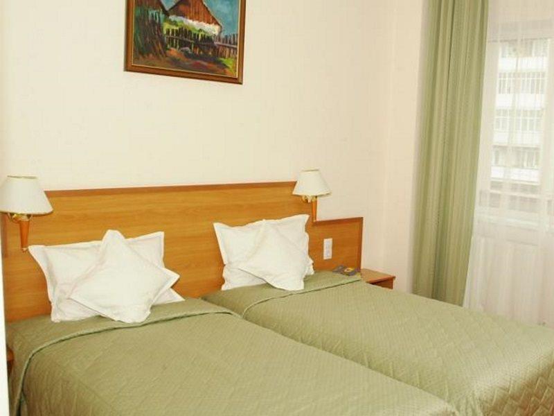Hotel Rivulus Бая-Маре Екстер'єр фото