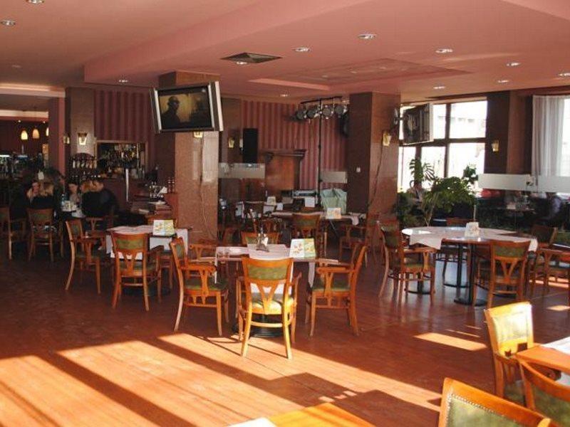Hotel Rivulus Бая-Маре Екстер'єр фото
